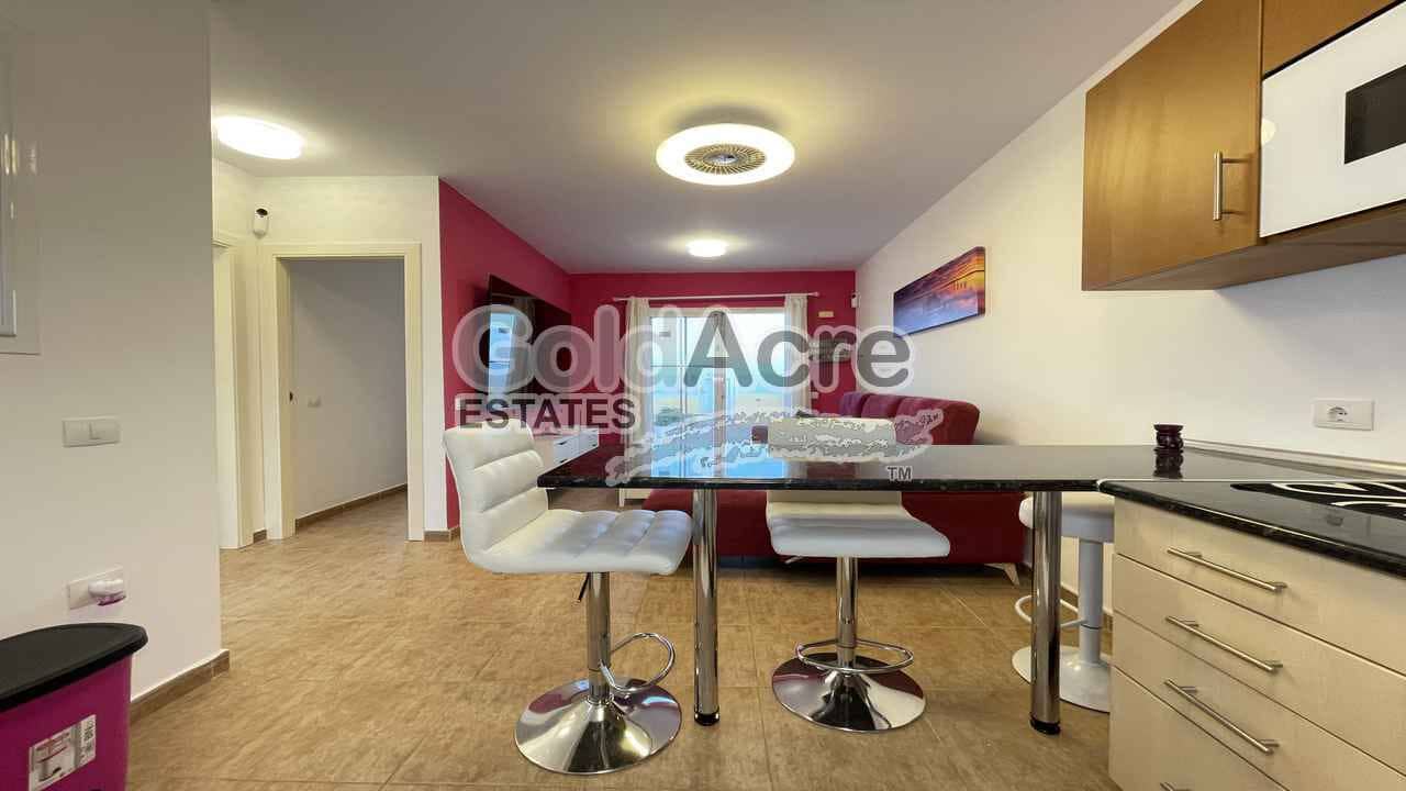 1 quarto Bungalow para venda em Caleta de Fuste com piscina - 195 000 € (Ref: 9395566)