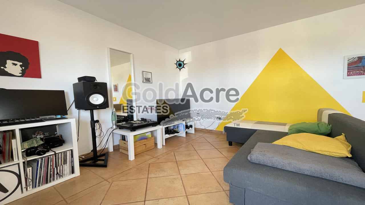 1 slaapkamer Villa te koop in Majanicho met zwembad - € 185.000 (Ref: 9395567)