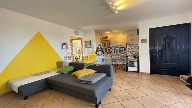 1 sovrum Villa till salu i Majanicho, La Oliva med pool - 179 000 € (Ref: 9395567)