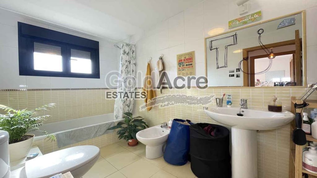 1 quarto Moradia para venda em Majanicho com piscina - 179 000 € (Ref: 9395567)