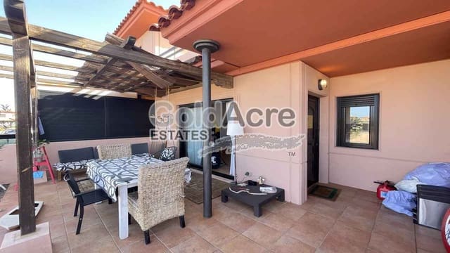1 quarto Moradia para venda em Majanicho, La Oliva com piscina - 165 000 € (Ref: 9395567)