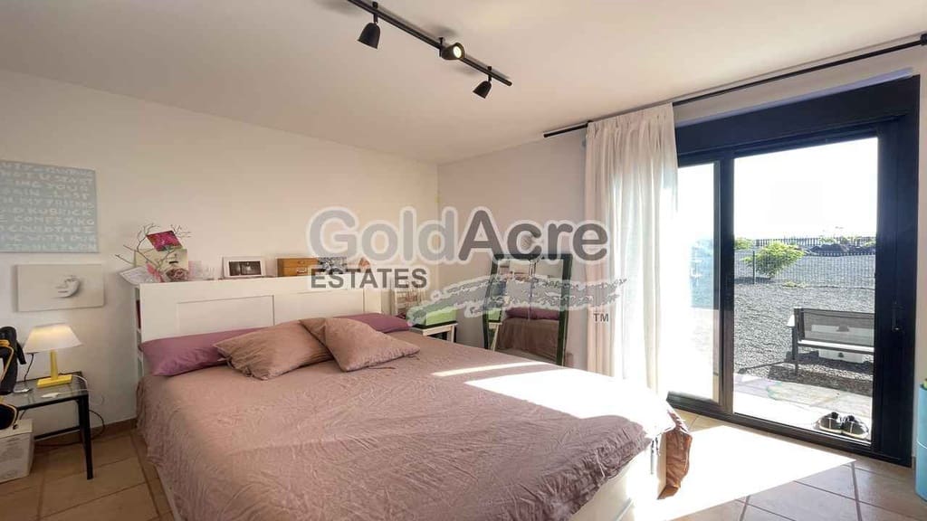 1 sypialnia Willa na sprzedaż w Majanicho z basenem - 165 000 € (Ref: 9395567)