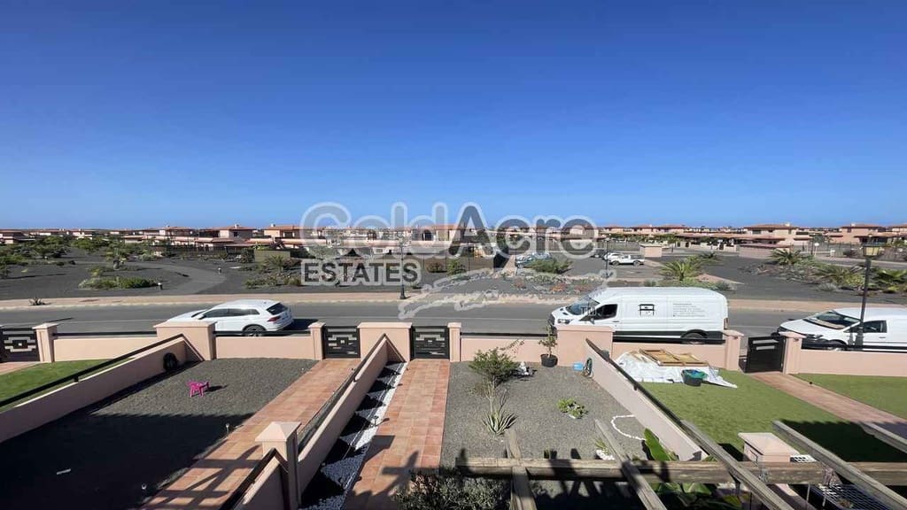 1 bedroom Villa for sale in Majanicho with pool - € 165,000 (Ref: 9395567)