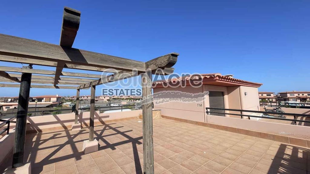 1 bedroom Villa for sale in Majanicho with pool - € 165,000 (Ref: 9395567)