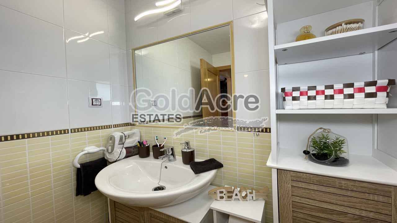 2 sovrum Hus till salu i Majanicho med pool - 290 000 € (Ref: 9395568)