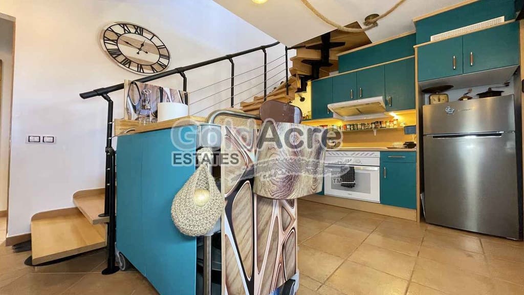 2 chambre Villa/Maison Semi-Mitoyenne à vendre à Majanicho avec piscine - 290 000 € (Ref: 9395568)