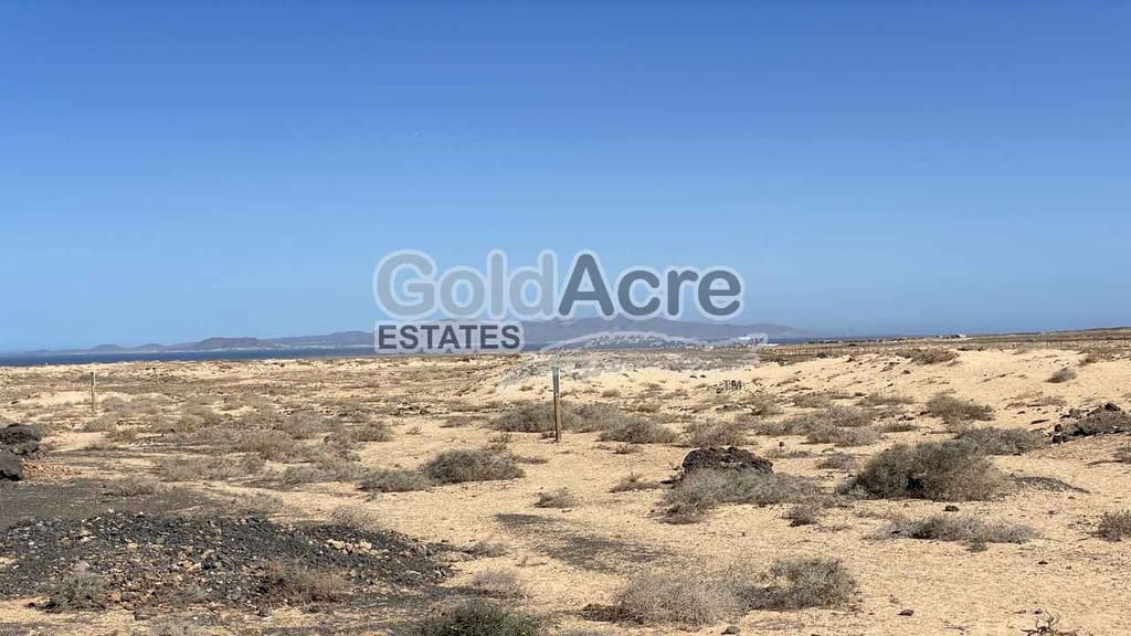 2 chambre Villa/Maison Semi-Mitoyenne à vendre à Majanicho avec piscine - 290 000 € (Ref: 9395568)