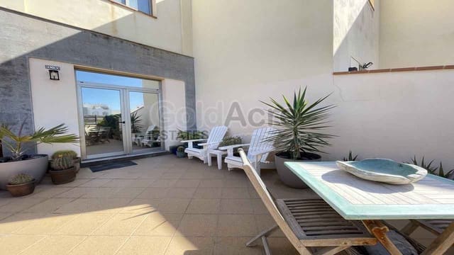 1 soverom Leilighet til salgs i El Cotillo, La Oliva - € 215 000 (Ref: 9406091)