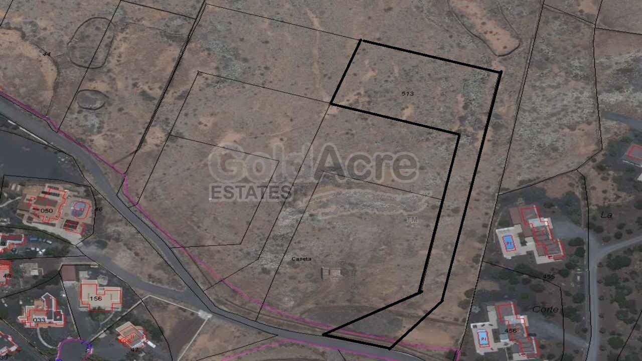 Ubebygd land til salgs i Lajares - € 325 000 (Ref: 9416109)