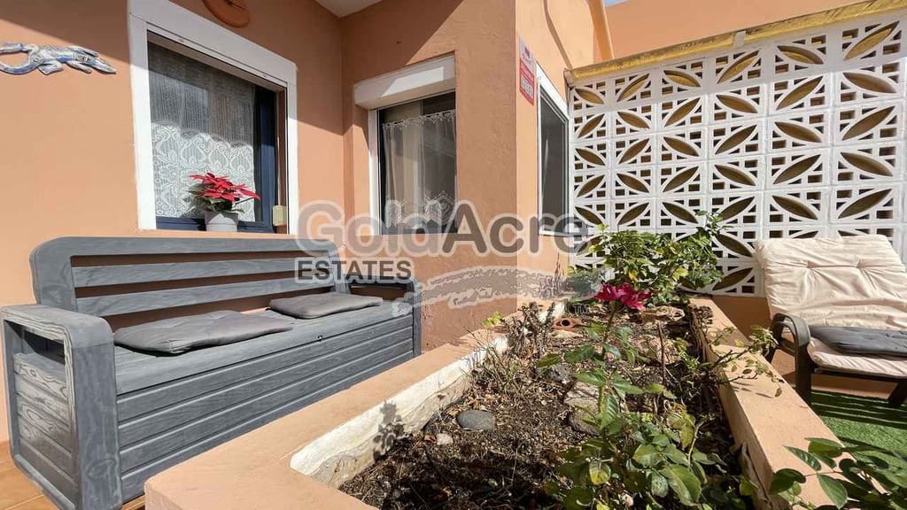 2 soveværelse Villa til salg i Caleta de Fuste - € 239.000 (Ref: 9424330)