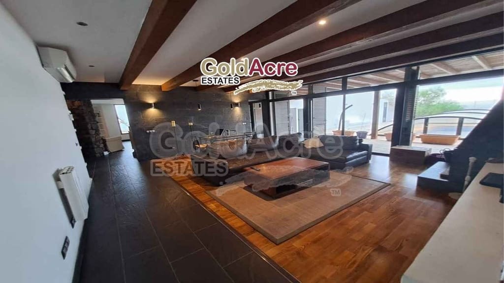 5 bedroom Villa for sale in El Time with pool - € 710,000 (Ref: 9468196)