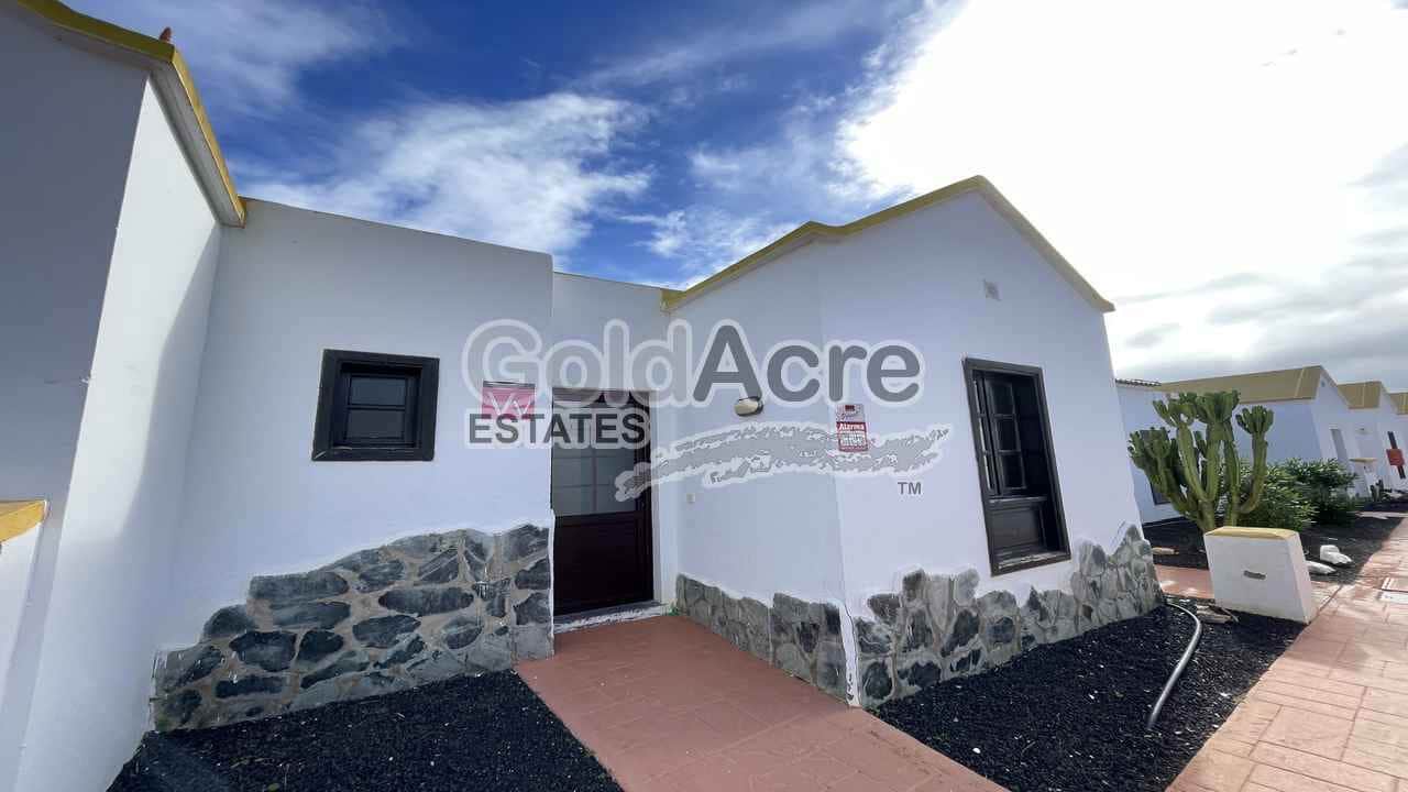 Bungalow de 1 habitación en Caleta de Fuste en venta con piscina - 149.000 € (Ref: 9475816)