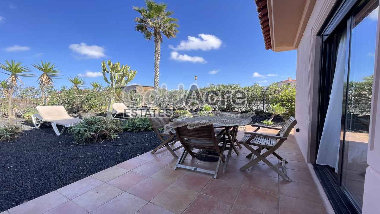 2 bedroom Apartment for sale in Majanicho with pool - € 259,000 (Ref: 9485124)