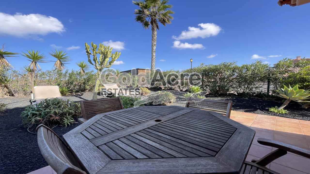 2 bedroom Apartment for sale in Majanicho with pool - € 259,000 (Ref: 9485124)