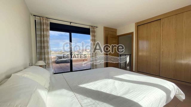 2 soveværelse Villa til salg i Majanicho, La Oliva med swimmingpool - € 259.000 (Ref: 9485124)