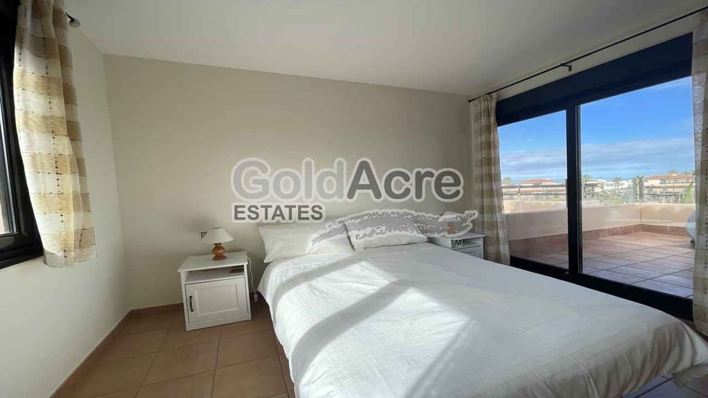 2 soveværelse Villa til salg i Majanicho med swimmingpool - € 259.000 (Ref: 9485124)