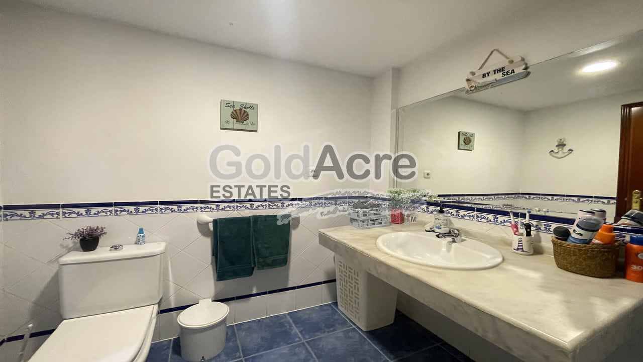 1 slaapkamer Penthouse te koop in Corralejo met zwembad - € 189.000 (Ref: 9508097)