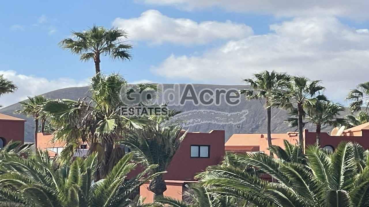 1 slaapkamer Penthouse te koop in Corralejo met zwembad - € 189.000 (Ref: 9508097)