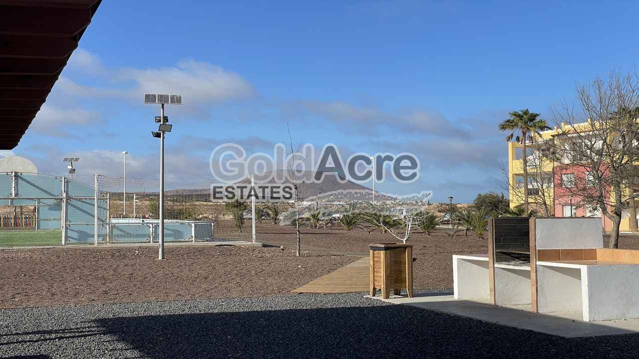 2 sovrum Takvåning till salu i Parque Holandes med pool - 129 000 € (Ref: 9523792)