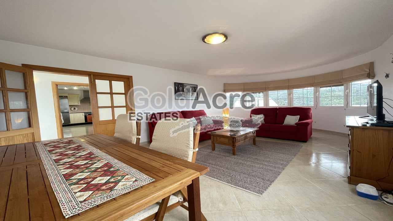 3 sypialnia Willa na sprzedaż w La Oliva z basenem - 425 000 € (Ref: 9530106)