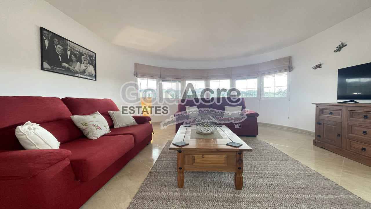 3 sypialnia Willa na sprzedaż w La Oliva z basenem - 425 000 € (Ref: 9530106)