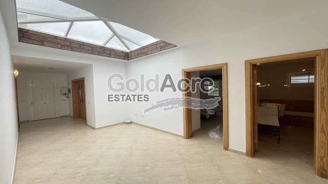 3 sypialnia Willa na sprzedaż w La Oliva z basenem - 425 000 € (Ref: 9530106)