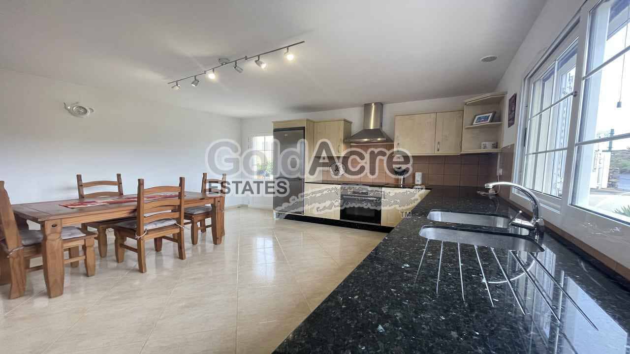 3 sypialnia Willa na sprzedaż w La Oliva z basenem - 425 000 € (Ref: 9530106)