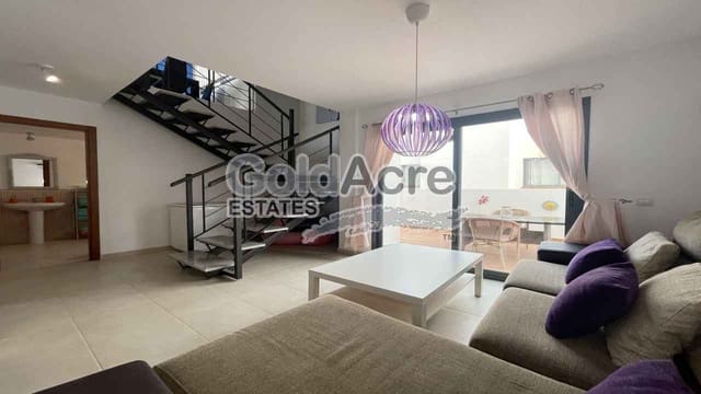 4 bedroom Apartment for sale in Antigua with pool - € 275,000 (Ref: 9533333)