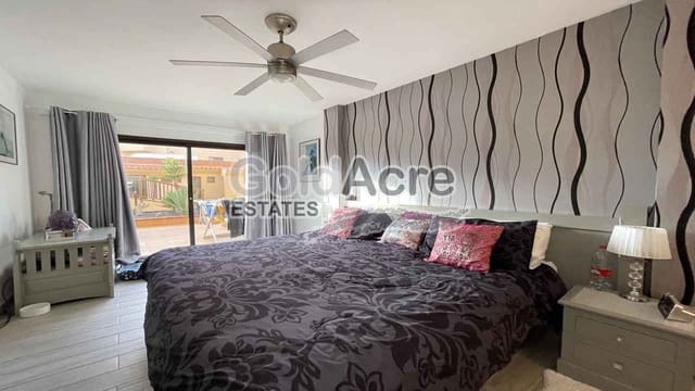 2 slaapkamer Appartement te koop in Corralejo, La Oliva - € 329.000 (Ref: 9535393)