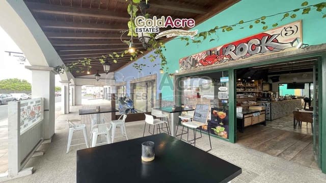 Kommersiell til salgs i Corralejo, La Oliva - € 90 000 (Ref: 9555251)