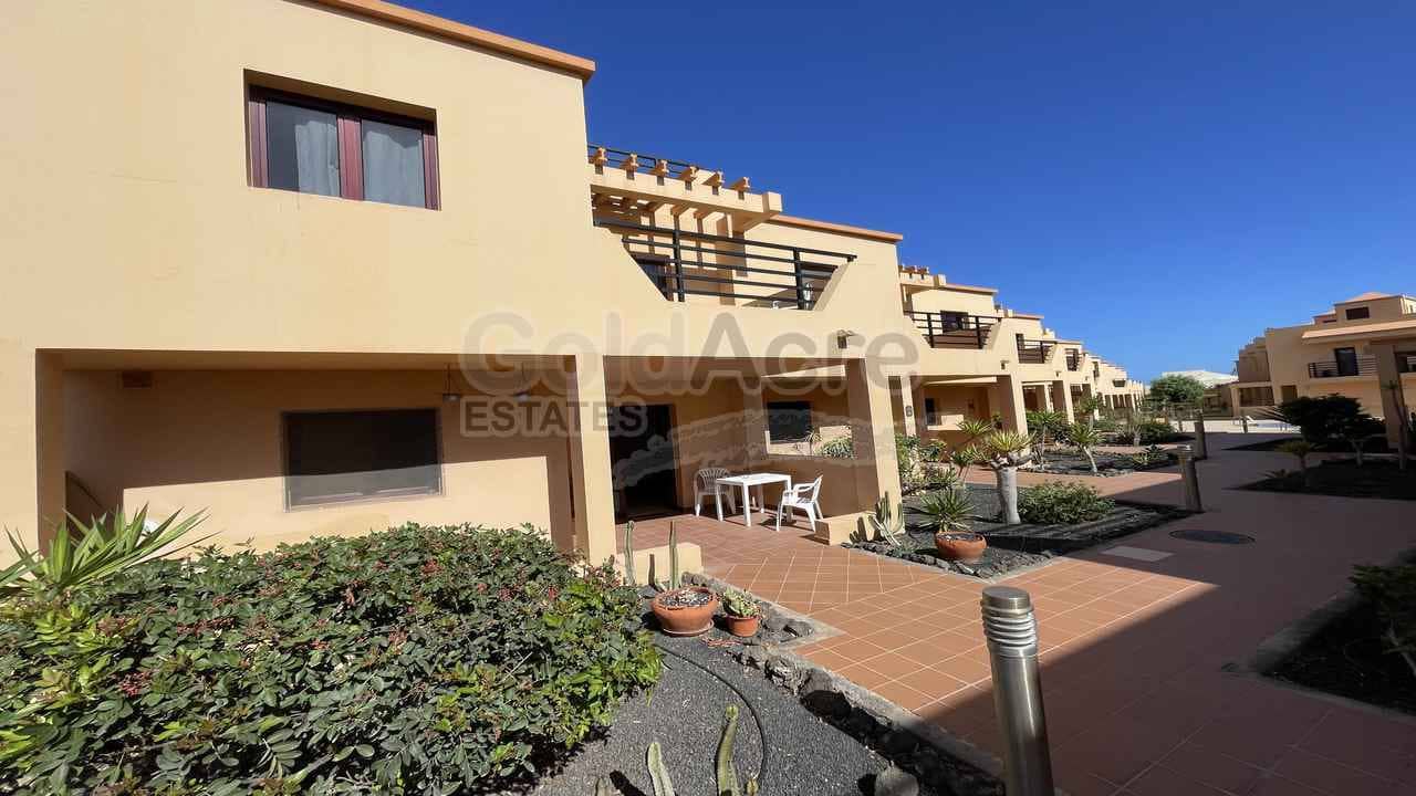 4 soverom Leilighet til salgs i Corralejo med svømmebasseng - € 365 000 (Ref: 9557760)