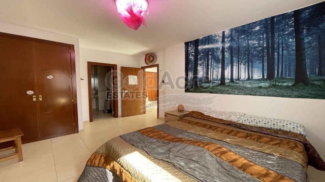 4 soverom Leilighet til salgs i Corralejo, La Oliva med svømmebasseng - € 365 000 (Ref: 9557760)