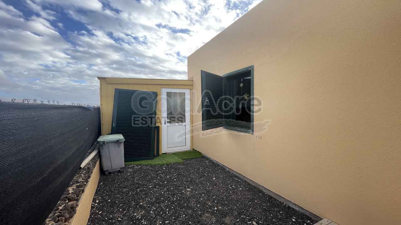 2 soveværelse Villa til salg i La Oliva - € 249.000 (Ref: 9557761)