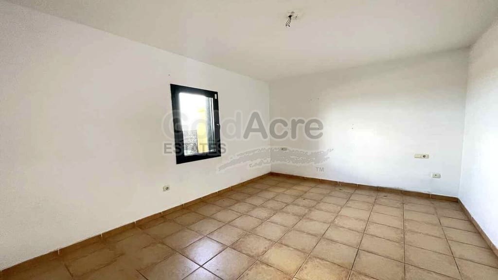 2 bedroom Villa for sale in La Oliva - € 249,000 (Ref: 9557761)
