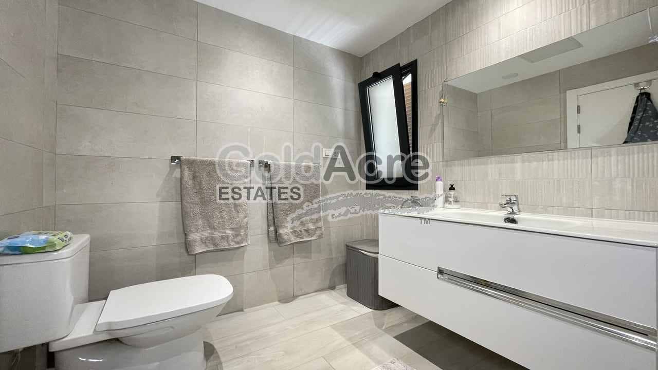 2 soverom Leilighet til salgs i Villaverde med svømmebasseng - € 279 000 (Ref: 9570402)