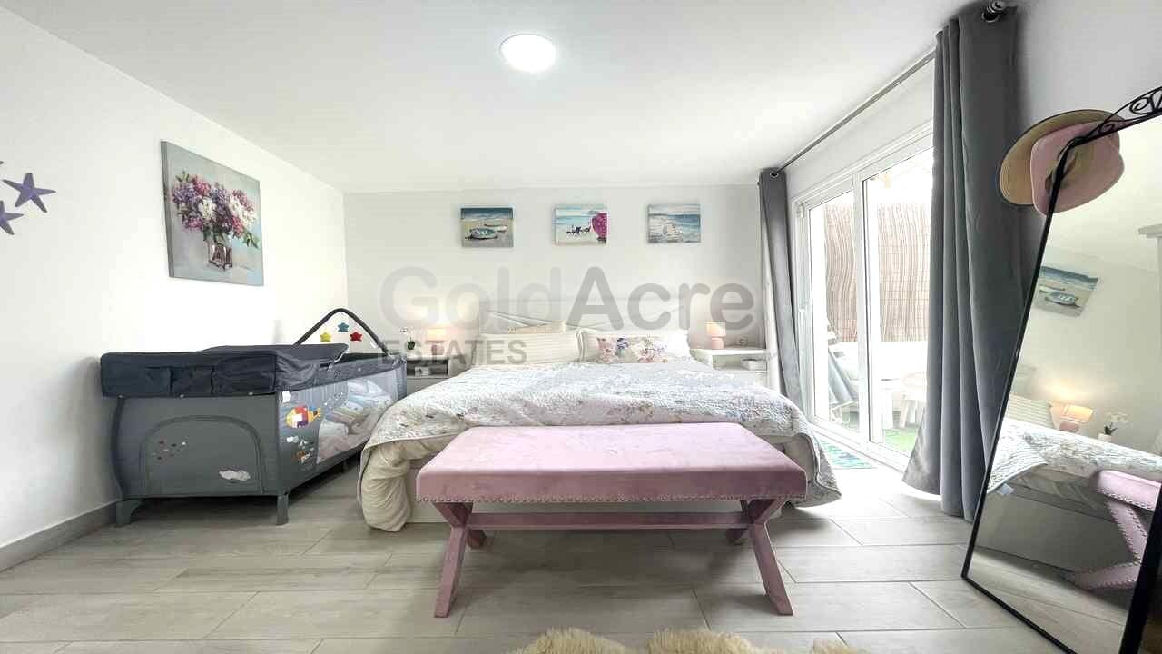 3 soveværelse Lejlighed til salg i La Oliva med swimmingpool - € 269.000 (Ref: 9615186)