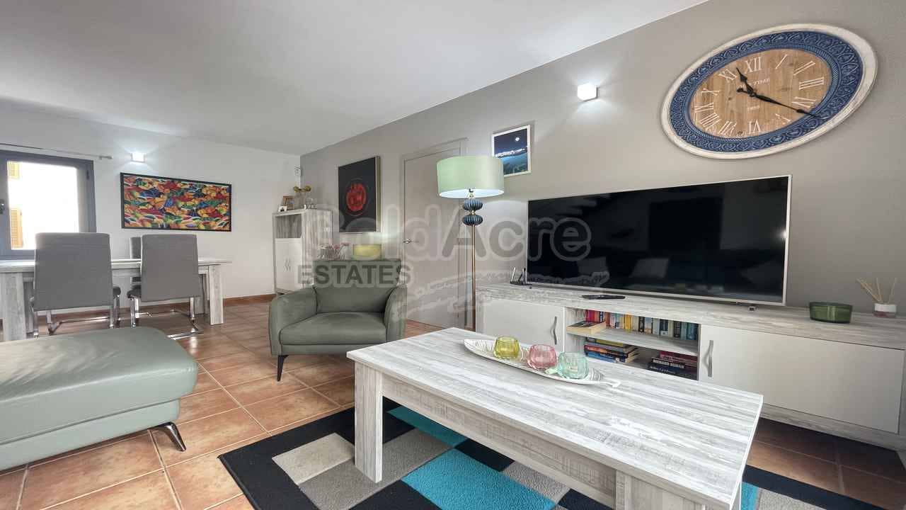 3 soveværelse Lejlighed til salg i La Oliva med swimmingpool - € 269.000 (Ref: 9615186)