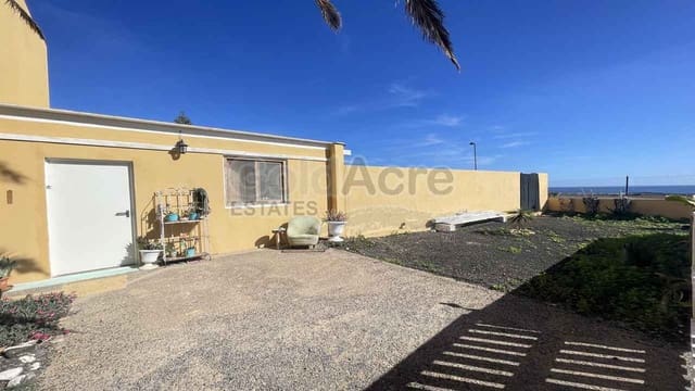 Chalet de 3 habitaciones en Parque Holandés, La Oliva en venta con piscina - 289.000 € (Ref: 9615187)