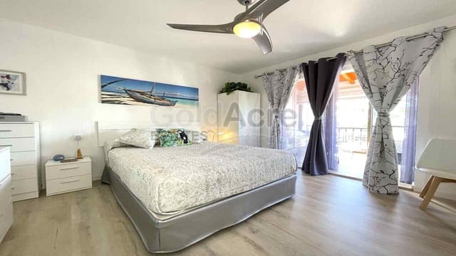 Apartamento de 2 habitaciones en Parque Holandés, La Oliva en venta con piscina - 269.000 € (Ref: 9618860)