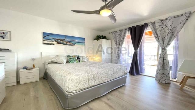 2 soveværelse Lejlighed til salg i Parque Holandés, La Oliva med swimmingpool - € 269.000 (Ref: 9618860)