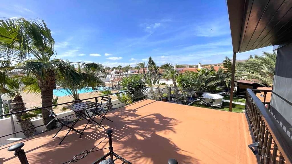 2 soveværelse Lejlighed til salg i Parque Holandes med swimmingpool - € 269.000 (Ref: 9618860)