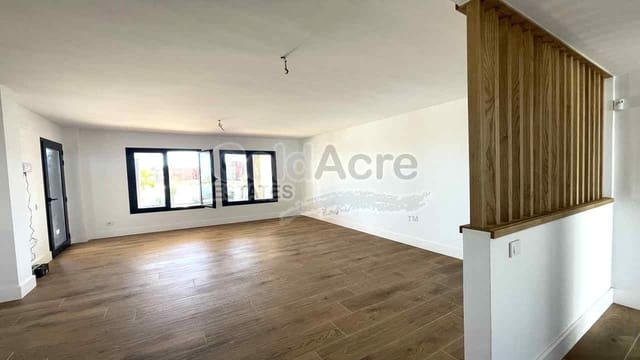 3 makuuhuone Huoneisto myytävänä paikassa Corralejo, La Oliva mukana uima-altaan 
autotalli - 340 000 € (Ref: 9730165)