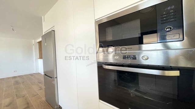 3 makuuhuone Huoneisto myytävänä paikassa Corralejo, La Oliva mukana uima-altaan 
autotalli - 340 000 € (Ref: 9730165)
