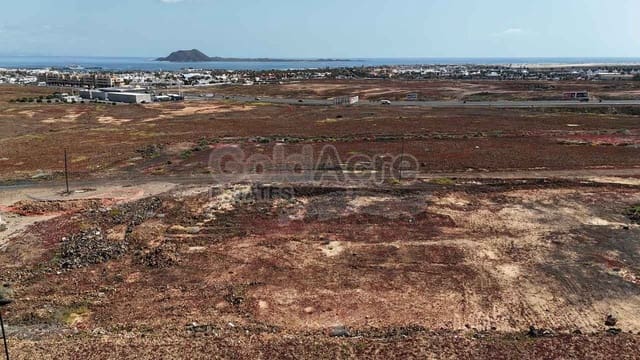 Grond te koop in Corralejo, La Oliva - € 249.000 (Ref: 9730166)