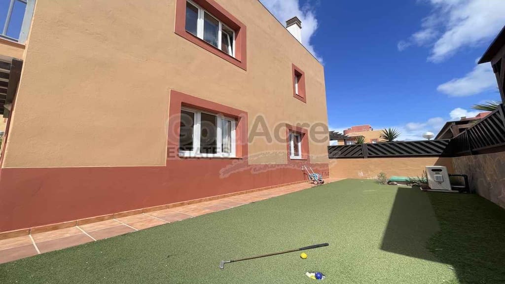 3 camera da letto Villa in vendita in Corralejo con piscina garage - 469.000 € (Rif: 9730168)