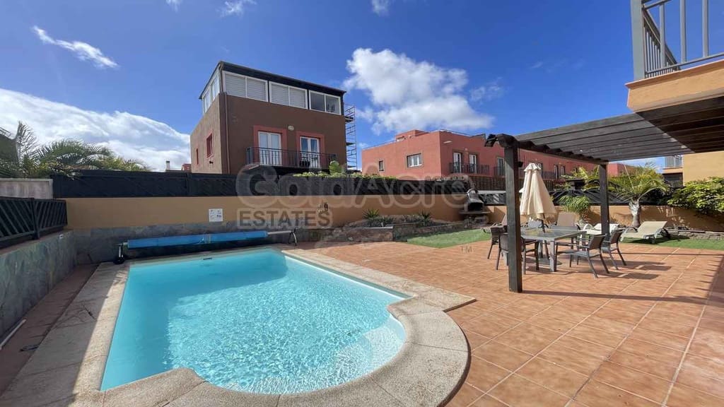 3 camera da letto Villa in vendita in Corralejo con piscina garage - 469.000 € (Rif: 9730168)