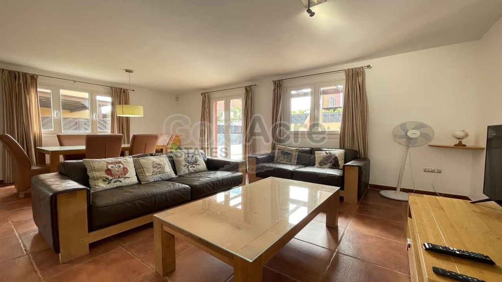 3 camera da letto Villa in vendita in Corralejo con piscina garage - 469.000 € (Rif: 9730168)