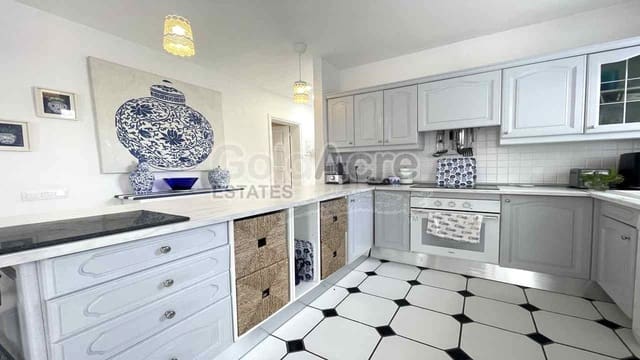 3 bedroom Villa for sale in Parque Holandés, La Oliva with garage - € 625,000 (Ref: 9730417)