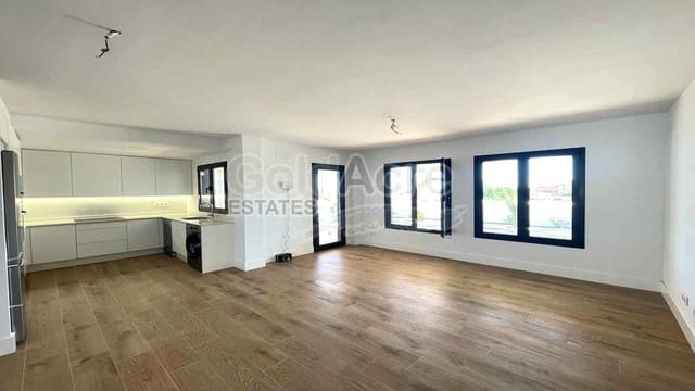 2 soveværelse Lejlighed til salg i Corralejo, La Oliva med swimmingpool - € 249.000 (Ref: 9731551)