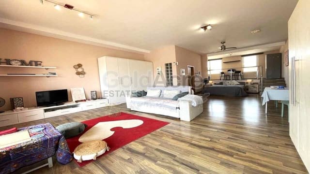 Lejlighed til salg i Corralejo, La Oliva med swimmingpool - € 159.000 (Ref: 9731552)